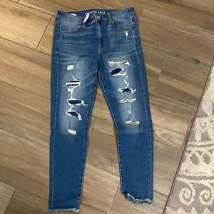 Womens AE jeans